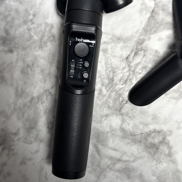 Hohem iSteady Pro  Handheld Stabilizing Gimbal For Action Camera READ** - Picture 3 of 10